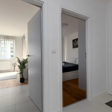 Miedziana Comfy Διαμέρισμα *